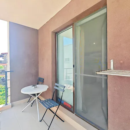 Apartament Cg Mamaia Nord Năvodari